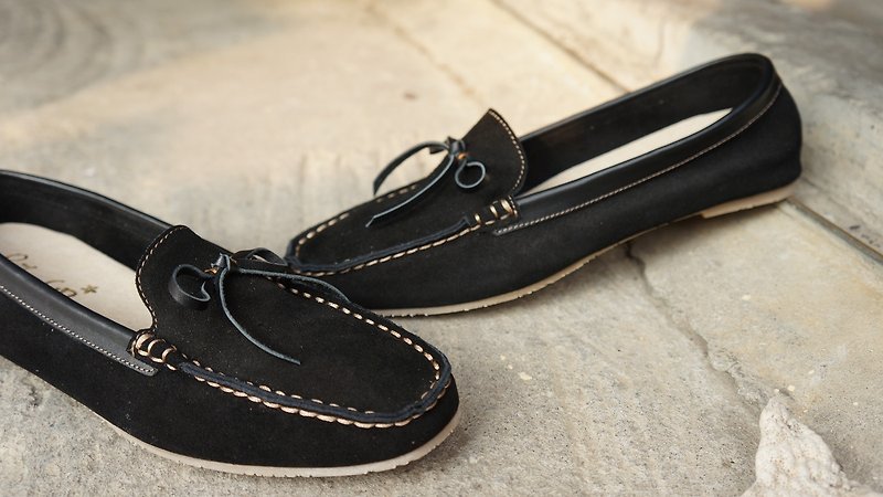 Soft 手縫平底鞋(低調黑＋蝴蝶結) - 女休閒鞋/帆布鞋 - 真皮 黑色