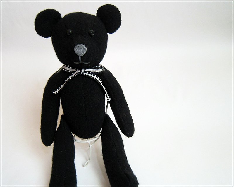 Cool black bear - Stuffed Dolls & Figurines - Cotton & Hemp Black