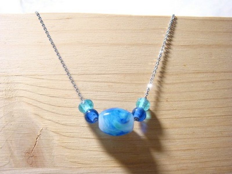 Yuzu Lin Liuli - Freedom - Liuli Necklace - Thin Chain Style - สร้อยคอ - แก้ว สีน้ำเงิน