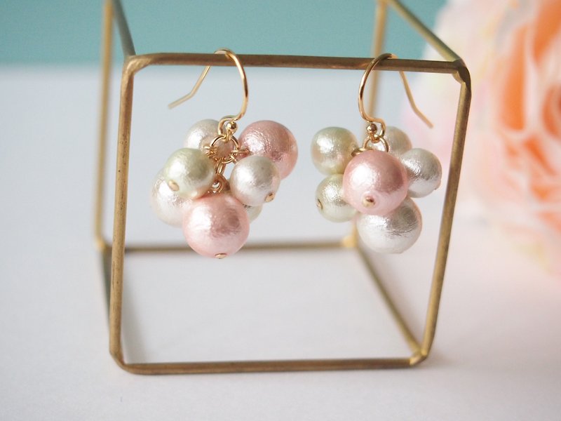 【14kgf】cotton pearl pierceⅡ - Earrings & Clip-ons - Other Materials Pink