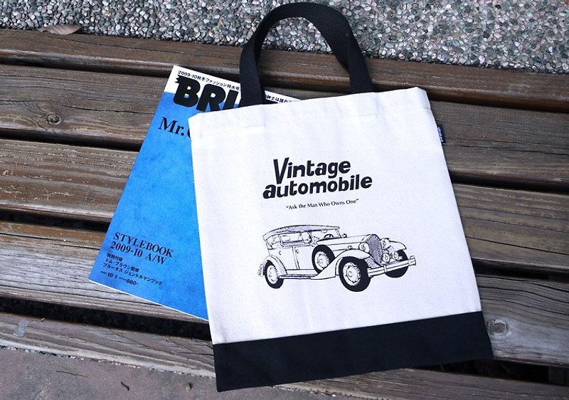 ultrahard On My Road Series handbag – Vintage Automobile - Handbags & Totes - Other Materials White