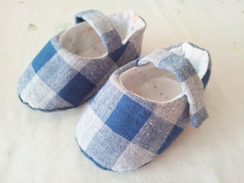 Elegant blue grid baby shoes - รองเท้าเด็ก - วัสดุอื่นๆ สีน้ำเงิน