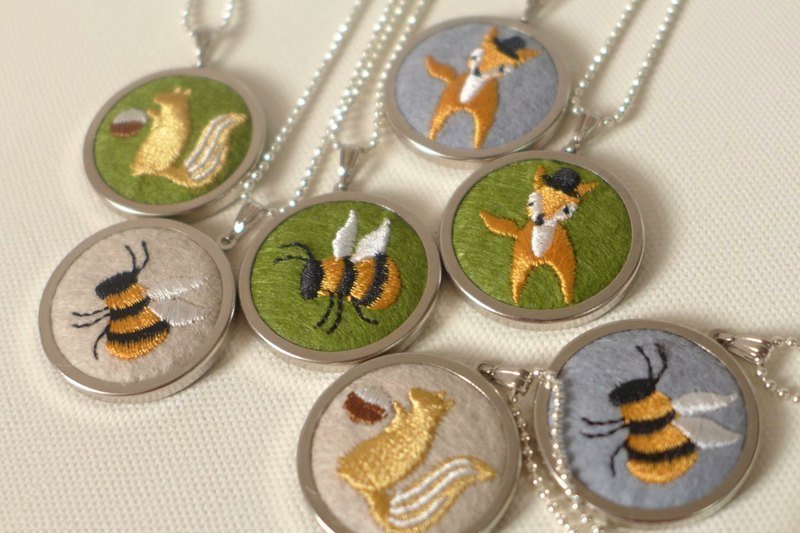 【N.U. Studio】針線動物園   了不起的狐狸先生 刺繡項鍊 - 項鍊 - 其他材質 