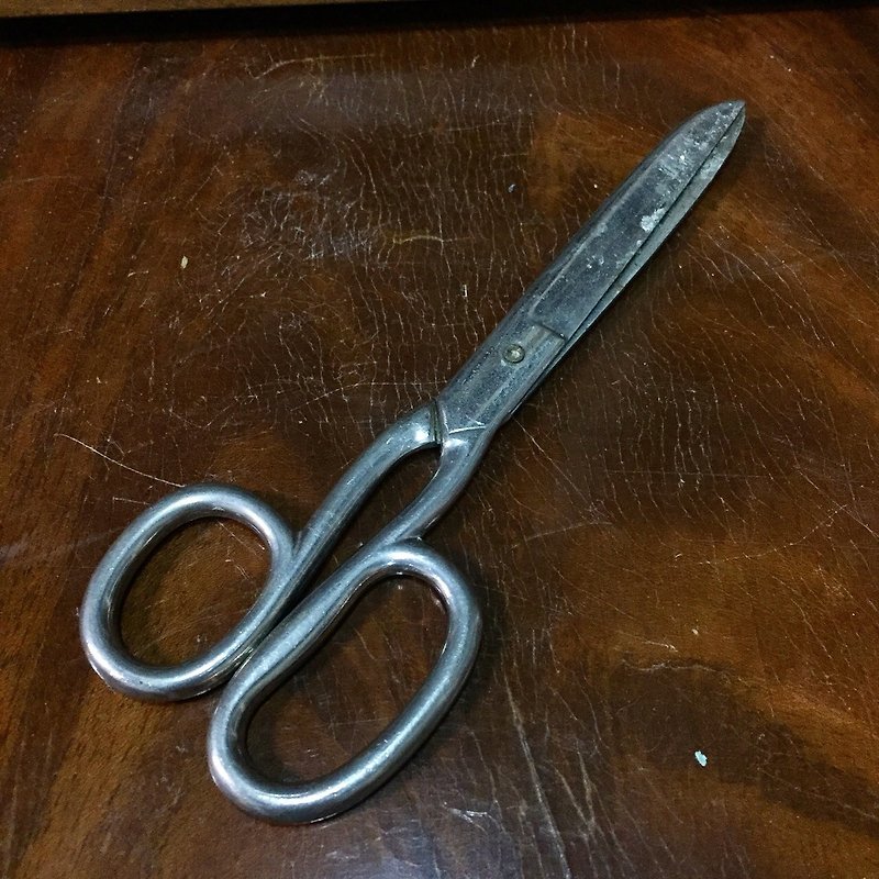 England made early scissors (on milled) - Scissors & Letter Openers - Other Metals Gray