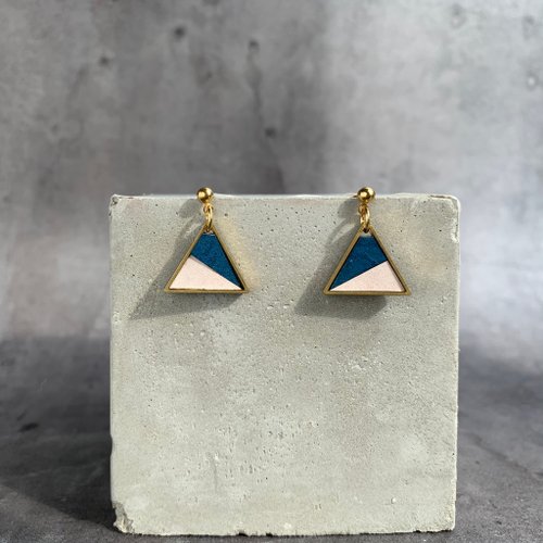 paper airplane - handmade leather earrings