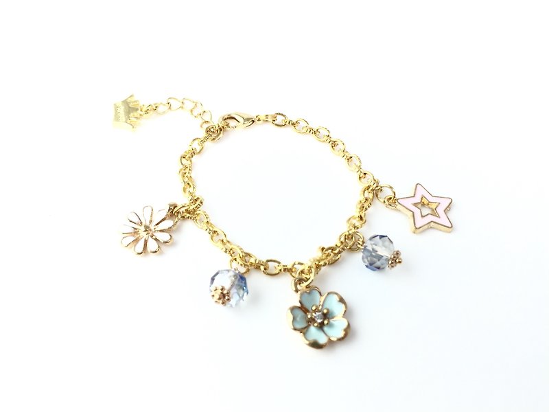 "Fine gold chain bracelet x star flowers metal version Dressed" - สร้อยข้อมือ - โลหะ หลากหลายสี