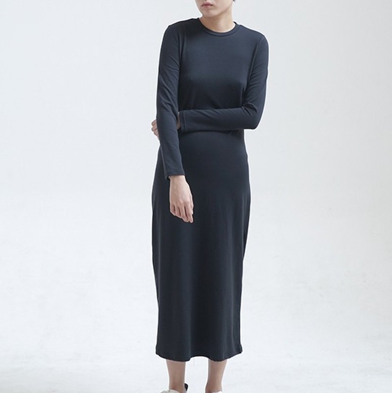 [Black] voice of inner fall take the ride knit dress Slim bottoming Spring and Autumn long-sleeved dress jumpsuit paragraph within classic wild section close | Fan Tata original independent design - ชุดเดรส - วัสดุอื่นๆ สีดำ