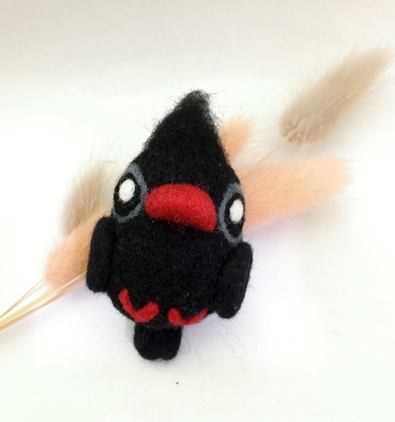 Wool felt bird charm wild bird-red-billed black bulbul - Keychains - Wool Black