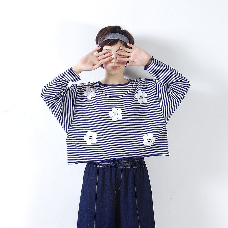 青と​​白のストライプの花シルクセーター（縫製版） -  imakokoni - トップス - ウール ブルー