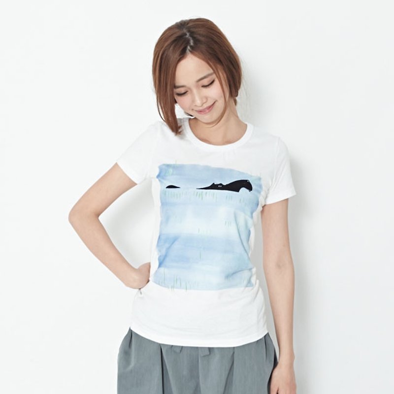Hippo in color water peach cotton T-shirt Women /White - Women's T-Shirts - Cotton & Hemp White