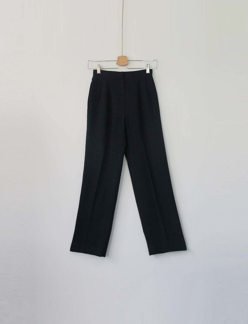 Wahr_ classic black straight trousers - กางเกงขายาว - วัสดุอื่นๆ สีดำ