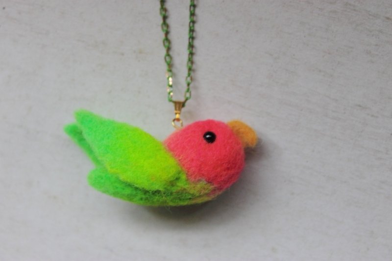 螢光鸚鵡手染項鍊 訂做款 - 項鍊 - 羊毛 綠色