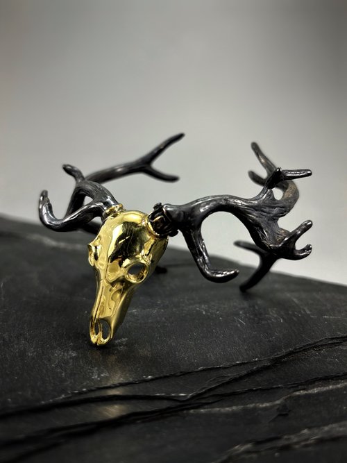 MAFIA JEWELRY Stag Deer Skull Bangle Bracelet in Brass, Blackened Horns.