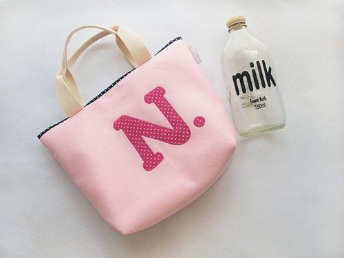 hairmo. Only one letter out of the bag - pink + blue (word)