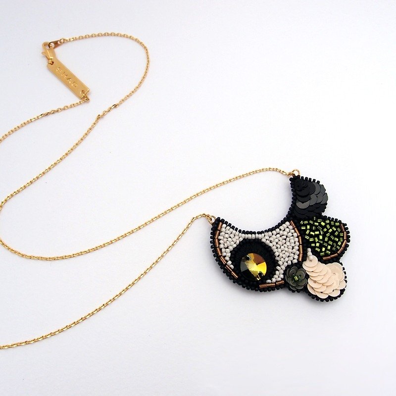 Bubble Embroidery Necklace / Olive Green - Necklaces - Thread Green