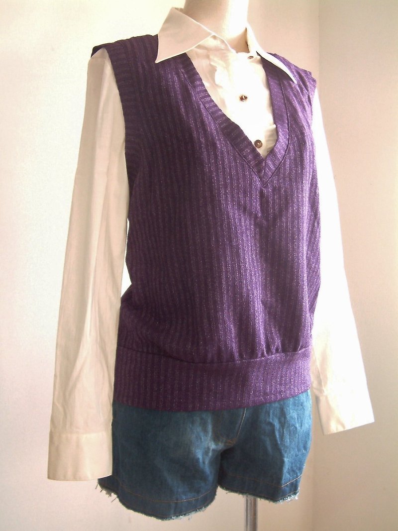 Purple vest - เสื้อกั๊กผู้หญิง - วัสดุอื่นๆ สีม่วง