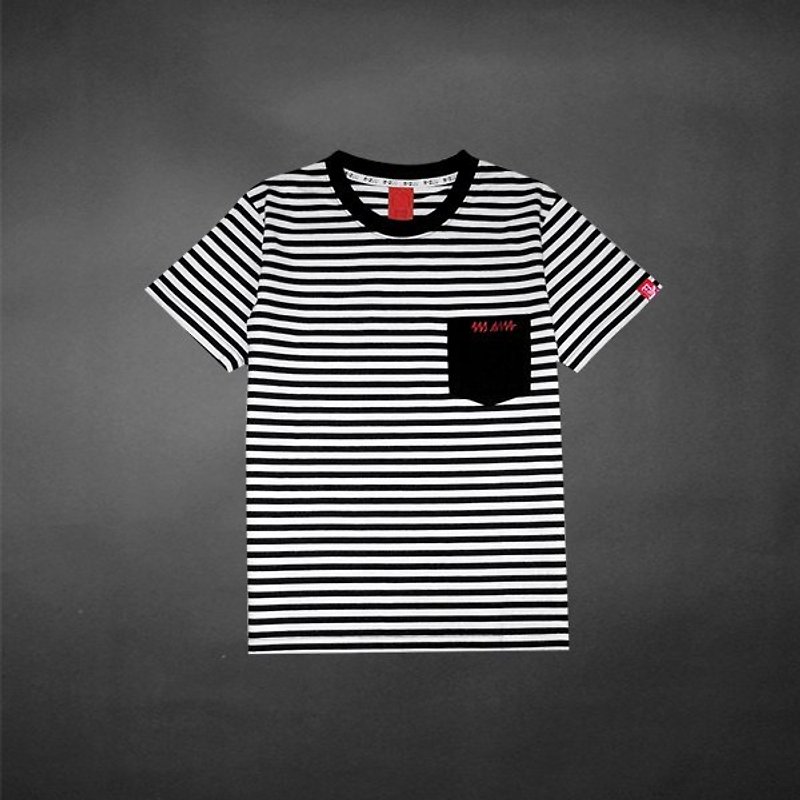 " H-ZOO ". 2nd Anniv black and white striped pocket Tee (left XXS) - เสื้อยืดผู้หญิง - ผ้าฝ้าย/ผ้าลินิน สีดำ