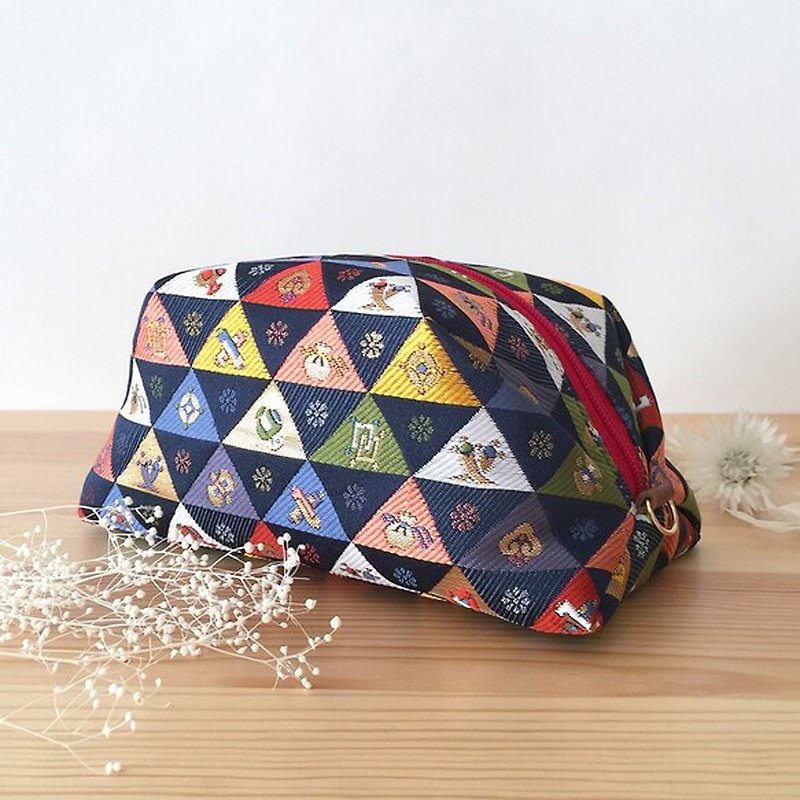 Pouch with Japanese Traditional Pattern, Kimono (Large) - Gold Brocade - Toiletry Bags & Pouches - Other Materials Blue
