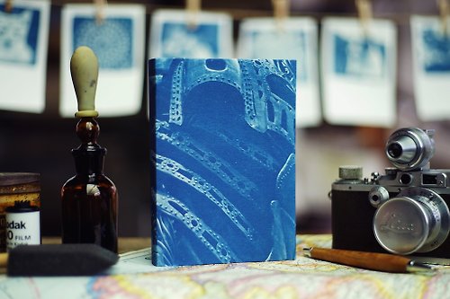 cyanotypeimage 手工藍曬筆記本 - 遠古機械