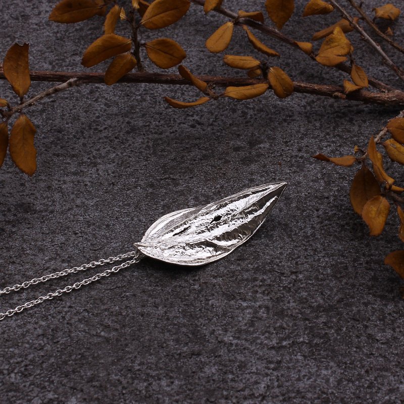 Parallel Peperomia Leaf Silver Necklace - Nature Plant - Necklaces - Sterling Silver Silver