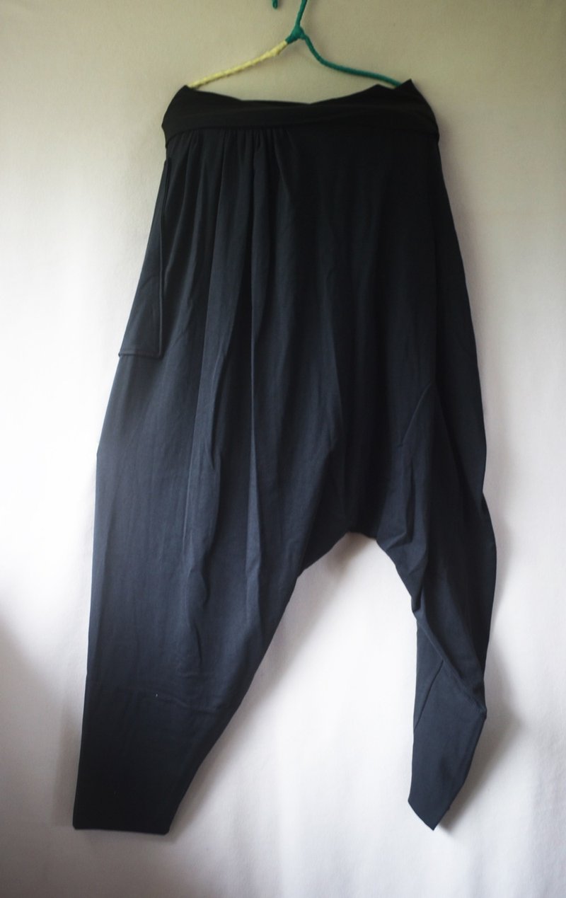 ロード[キョンナナFBDnana「フライングリスパンツ] - パンツ レディース - その他の素材 ブラック