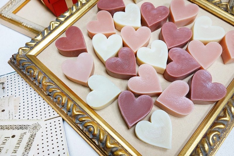 Mini Soap│心心香皂│起訂量10個│婚禮小物、企業贈禮、送客禮、二次進場、探房禮、旅行皂 - 洗手乳/洗手用品 - 植物．花 紅色