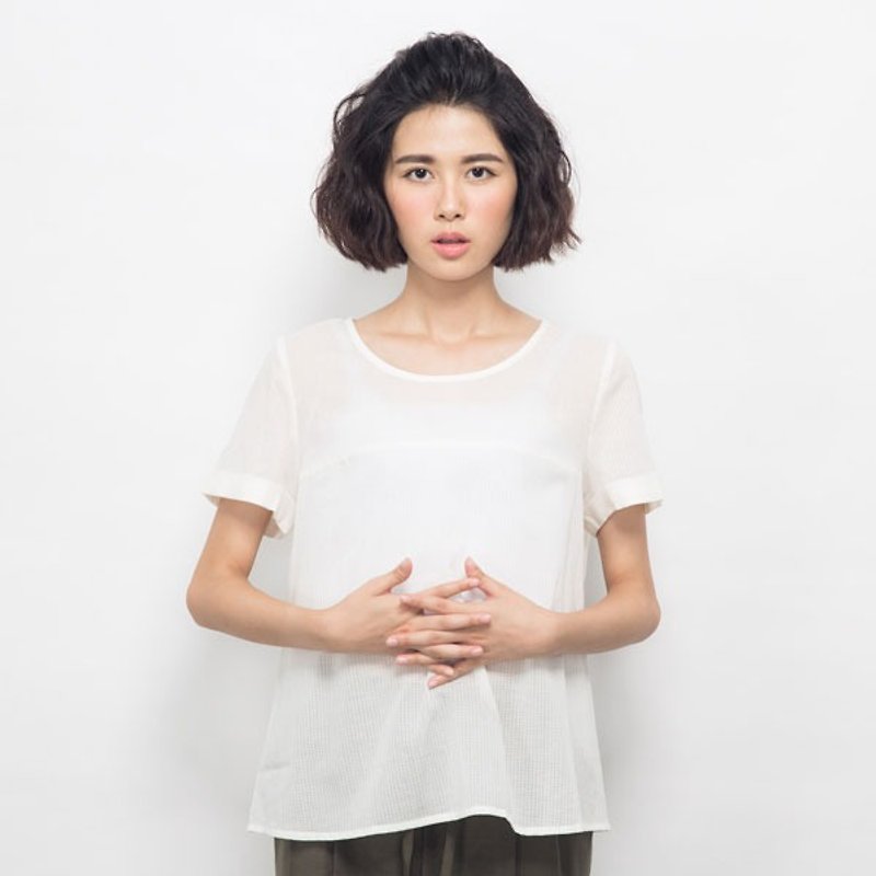 Xu Xu children ♪ milk cream white light checkered shirt - Women's Tops - Other Materials White