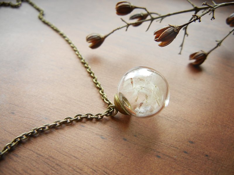 *coucoubird*dandelion vintage chain - Collar Necklaces - Glass White