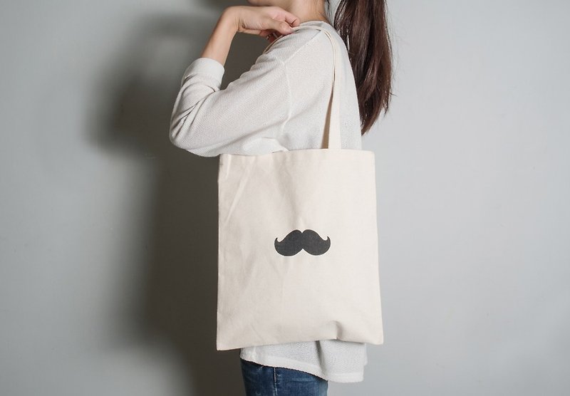 Hand-painted hand-printed cloth bag [beard] single-sided pattern portable / shoulder four-color - กระเป๋าแมสเซนเจอร์ - ผ้าฝ้าย/ผ้าลินิน หลากหลายสี