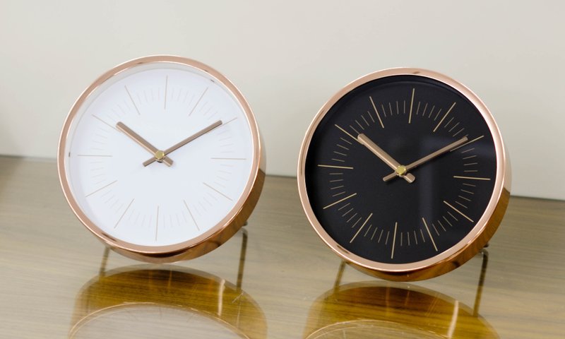 Modern - 歐美耀眼金光時鐘 靜音 兩用桌鐘 - 時鐘/鬧鐘 - 其他金屬 黑色