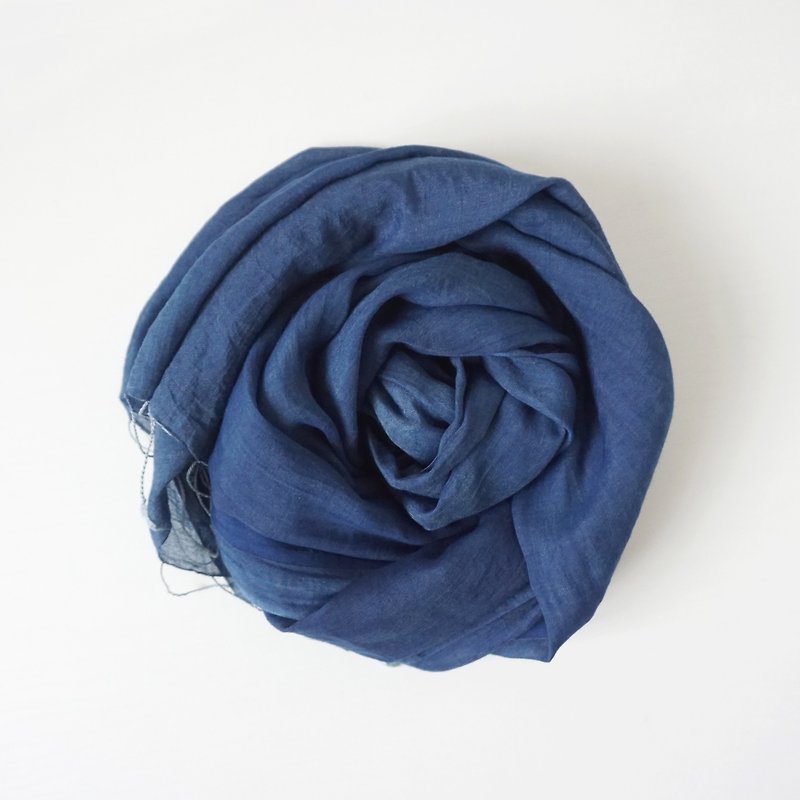 S.A x Liberté, Indigo dyed Handmade Plain Silk/Cotton Scarf - ผ้าพันคอ - ผ้าไหม สีน้ำเงิน