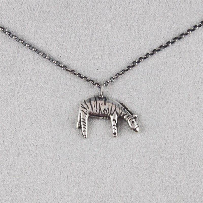 Ohappy animal series. Zebra Sterling Silver Necklace - สร้อยคอ - เงินแท้ สีเงิน