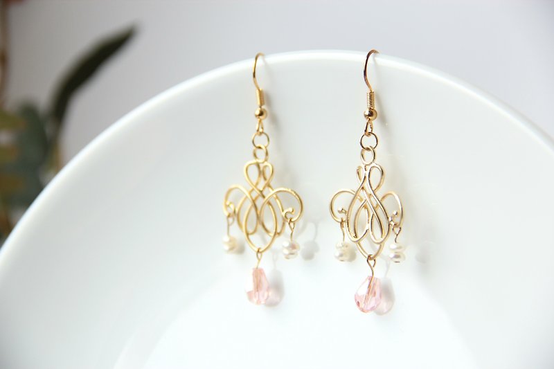 Ask her / Cinderella - Earrings - Earrings & Clip-ons - Other Metals Pink