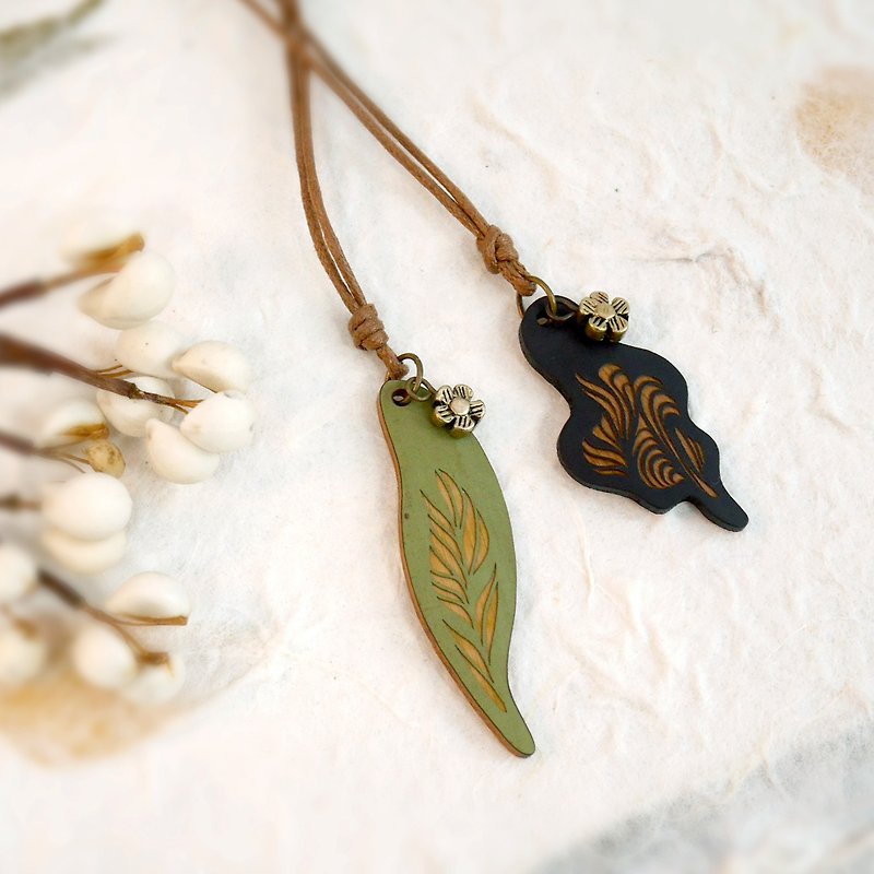 Prayer Bamboo Leaf Chain－Necklace - สร้อยคอ - ไม้ไผ่ สีเขียว