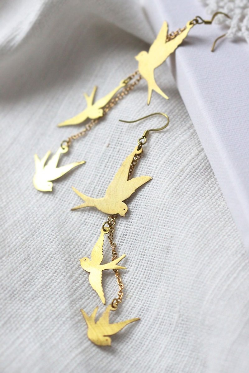 Swallow earrings by linen. - Earrings & Clip-ons - Copper & Brass 