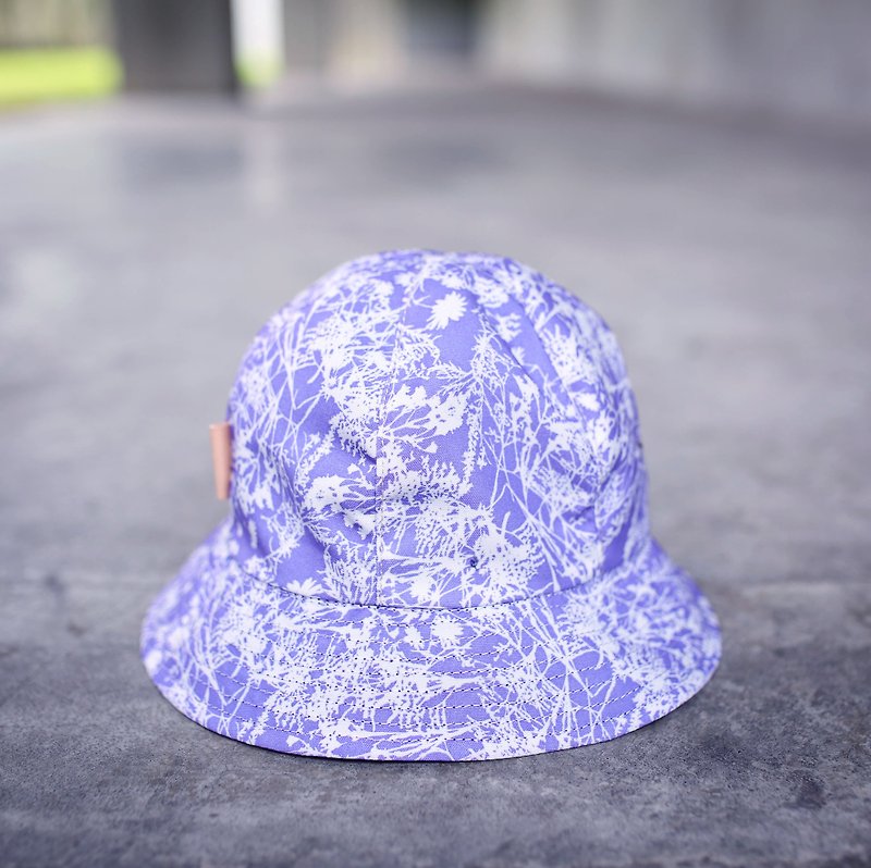 【Sunny & Rainy 雙面漁夫帽】ZiHAT-001/ 粉紫小清心+素面深藍 / 下單時請於備註告知頭圍公分數 - 帽子 - 其他材質 