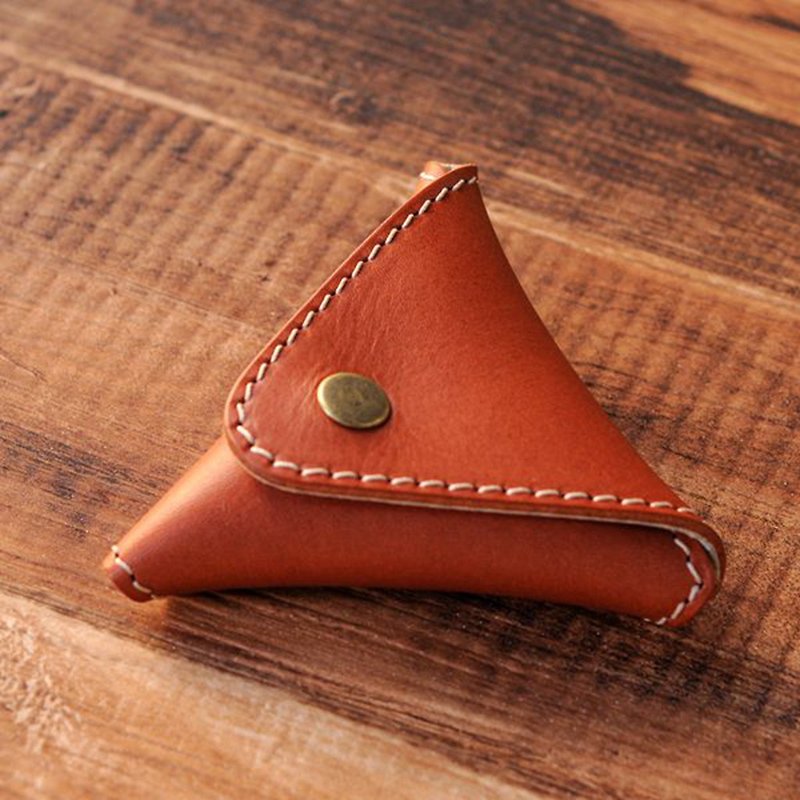 Handmade Leather Goods | Customized Gifts | Vegetable Tanned Leather - Triangle Coin Purse - กระเป๋าใส่เหรียญ - หนังแท้ สีนำ้ตาล