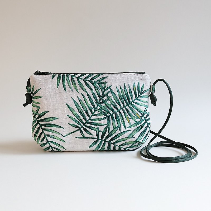 Hand-sewn and stitched two-color palm leaf small cross-shoulder bag - กระเป๋าแมสเซนเจอร์ - ผ้าฝ้าย/ผ้าลินิน สีเขียว