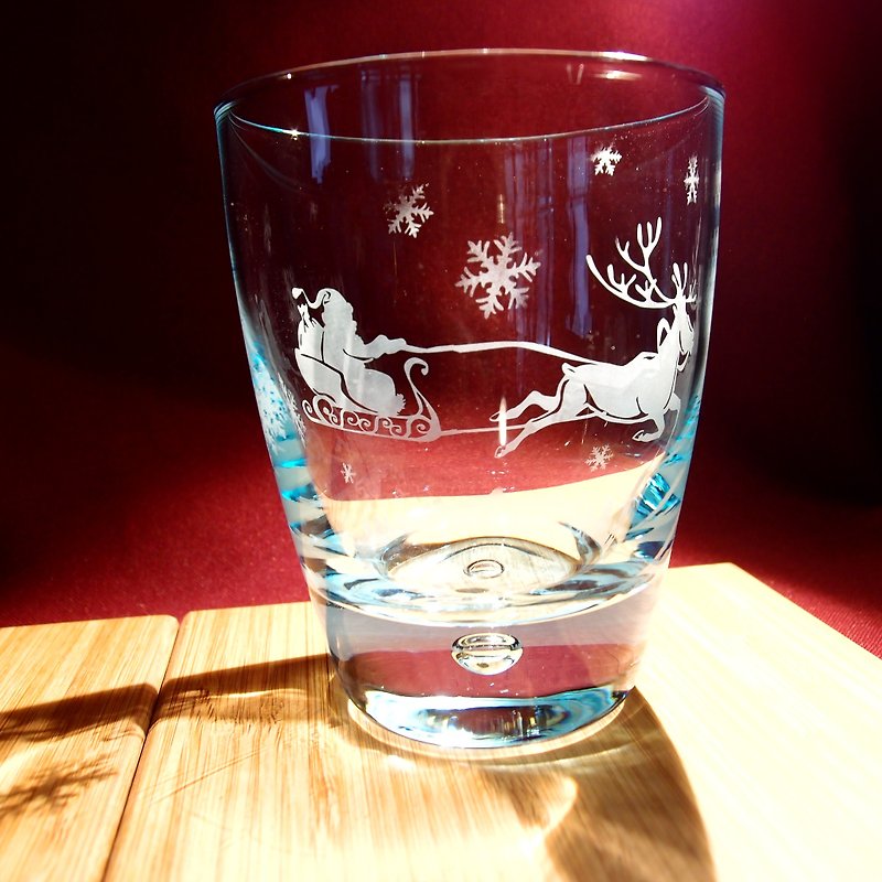 玻璃雕刻-『台北聖誕夜』。刻製訂作。 - 茶具/茶杯 - 玻璃 藍色