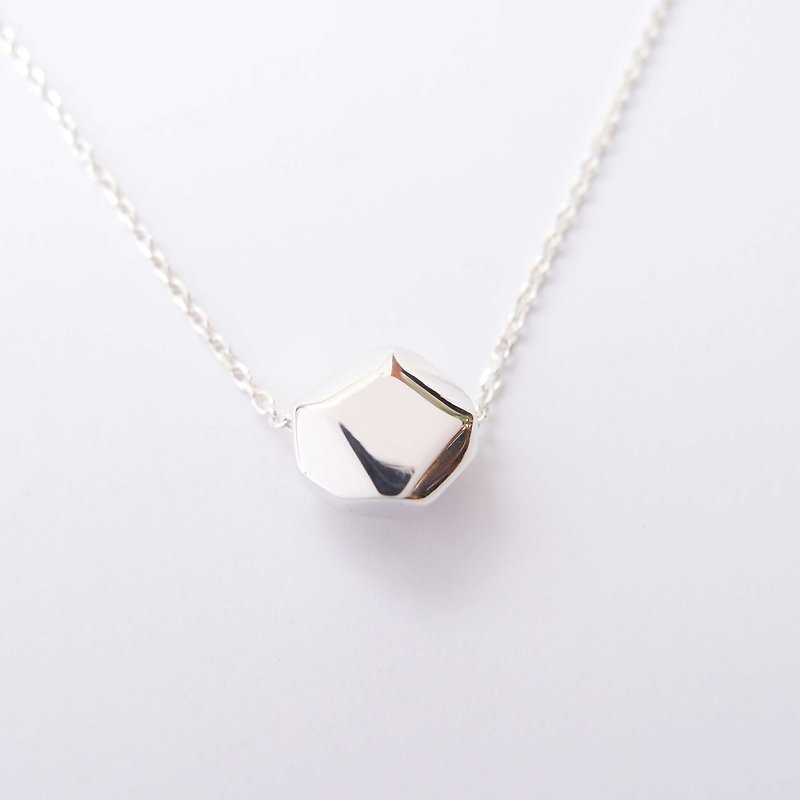 Irregular Faceted A 925 Silver Necklace - สร้อยคอ - โลหะ 