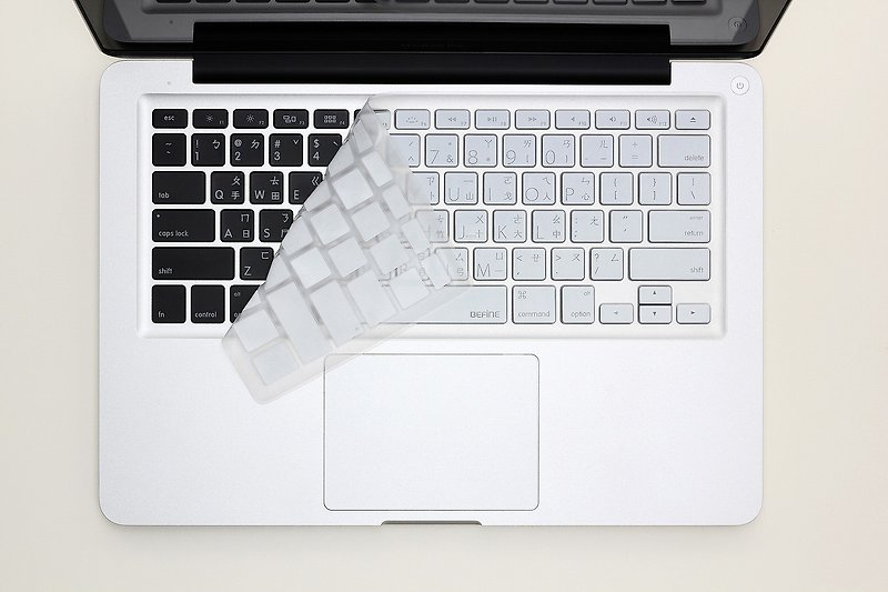BEFINE Apple MacBook Pro 13/15/17 專用鍵盤保護膜(KUSO中文Lion版) 白底黑字(8809305222597) - 電腦配件 - 其他材質 白色