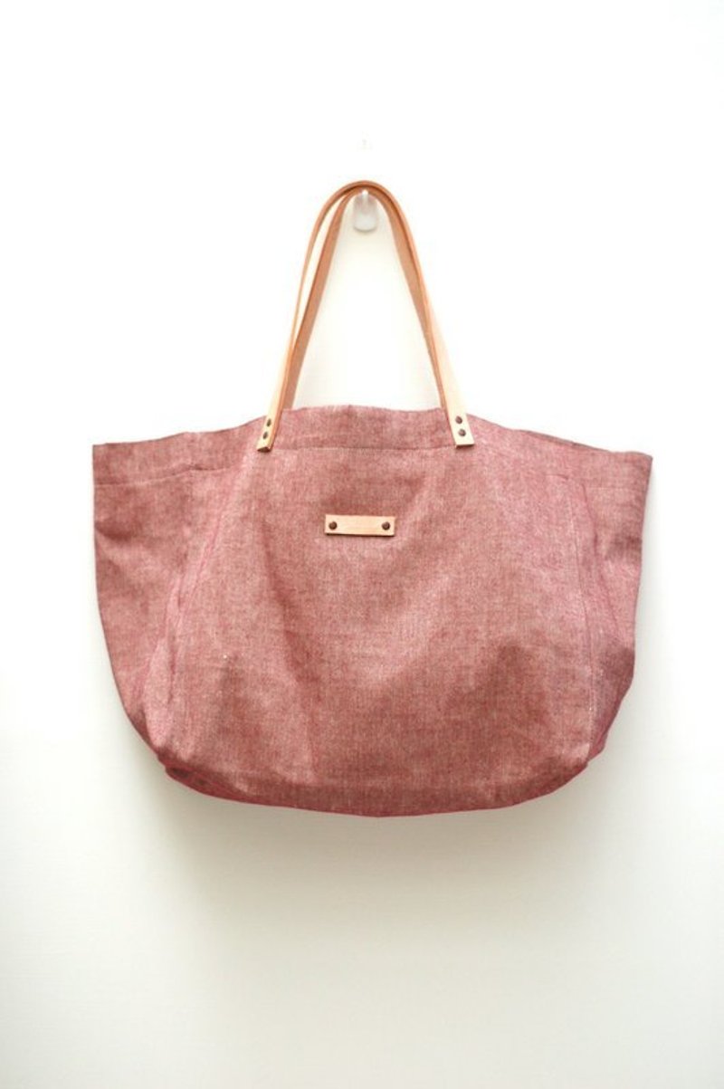 manta大包 [紅白亞麻]: 牛皮背帶 - Messenger Bags & Sling Bags - Other Materials 