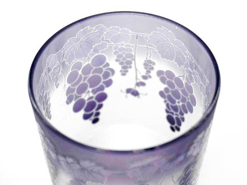Glass of autumn grapes - Other - Glass 