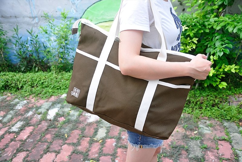 Pure Travel Go-Shoulder Bag / Crossbody Bag / Canvas Bag-Oriole - Messenger Bags & Sling Bags - Other Materials Brown