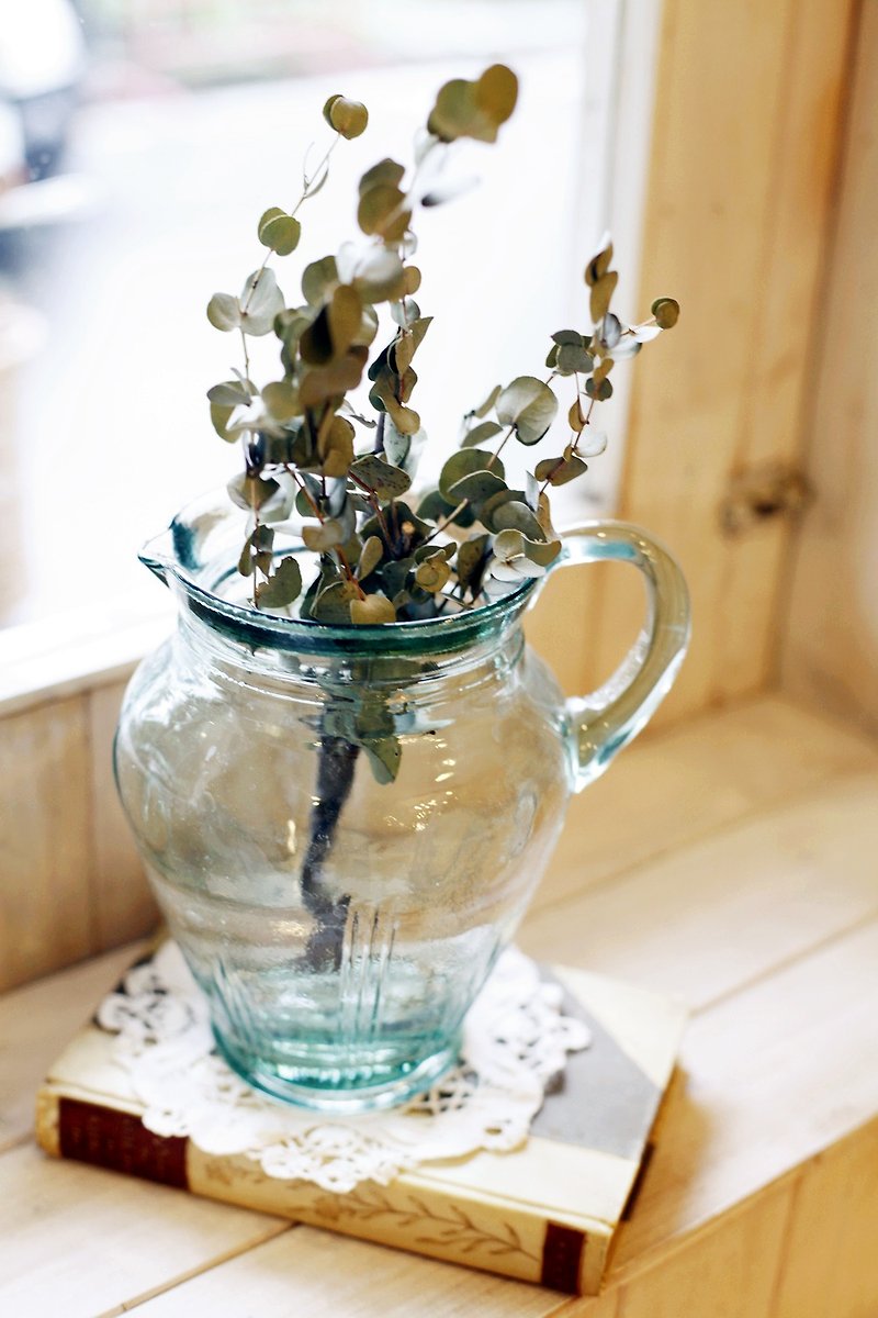 【好日戀物】日本VINTAGE綠色花瓶 - 擺飾/家飾品 - 玻璃 綠色