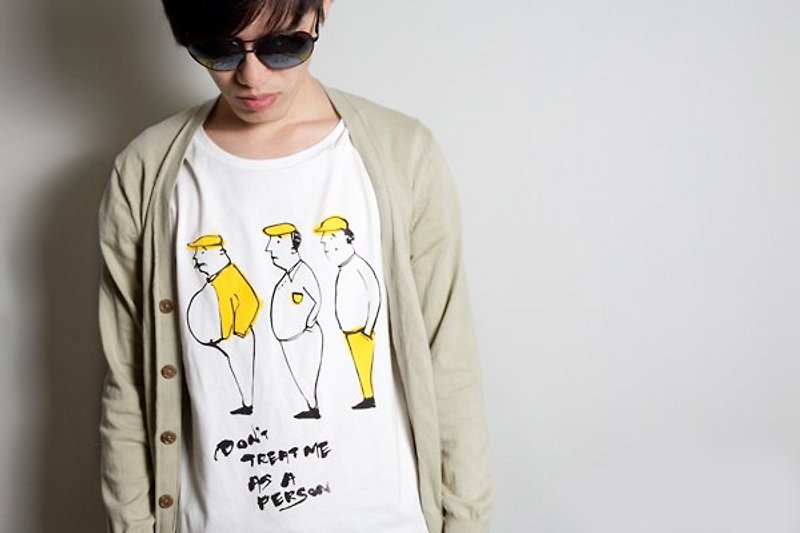 Hand-painted handprint TEE 【Three Me】male/female - Women's T-Shirts - Cotton & Hemp Yellow