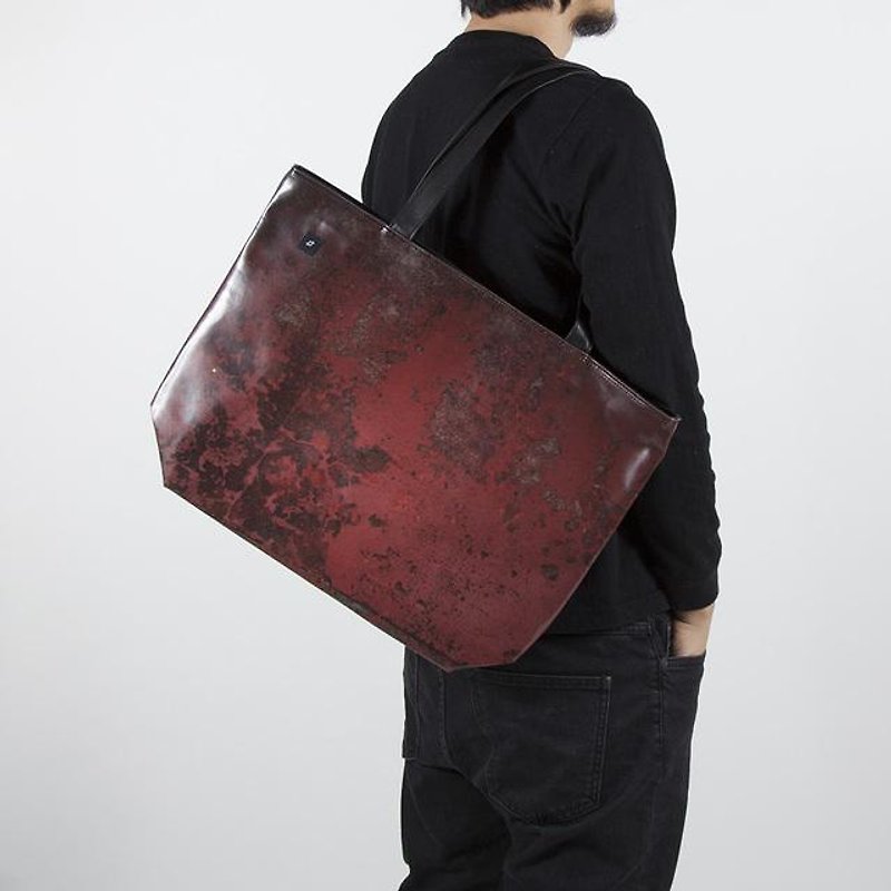 I like to carry asphalt! [Lightweight! 330g] red asphalt tote bag - Handbags & Totes - Other Materials 