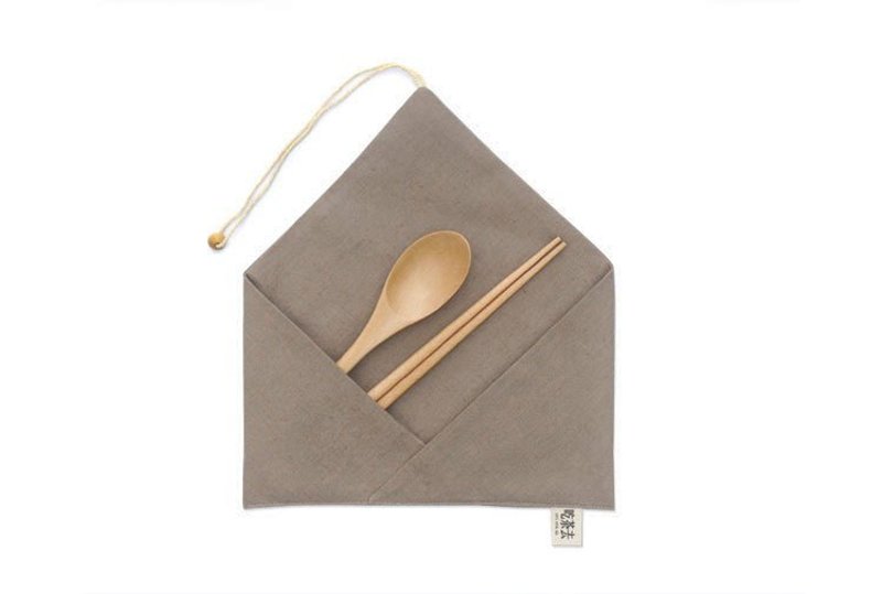 Explications original design portable chopsticks spoon suit rue cloth cover - ตะเกียบ - ไม้ หลากหลายสี