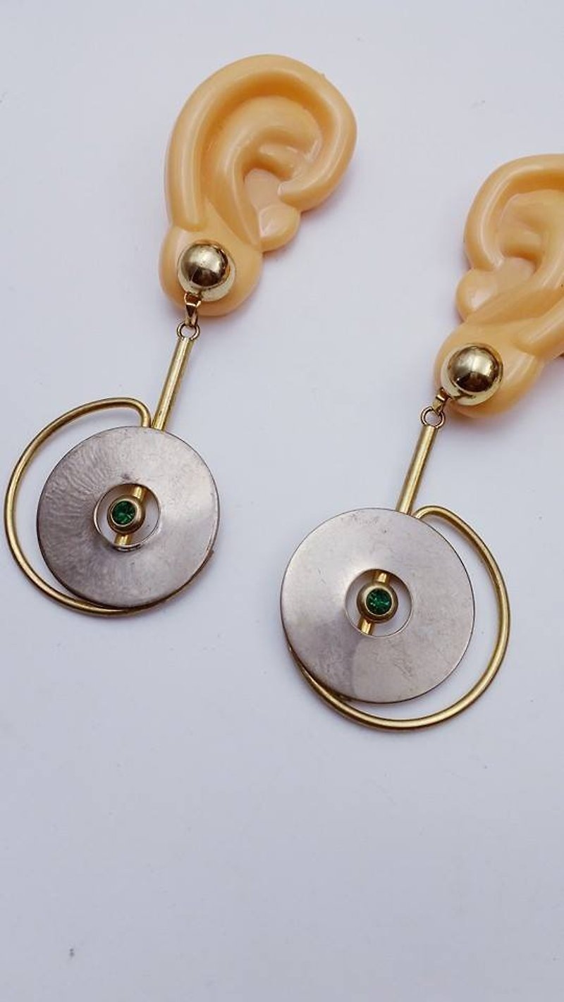 [Lost and find the old disc pendant earrings] - Earrings & Clip-ons - Other Metals Gold