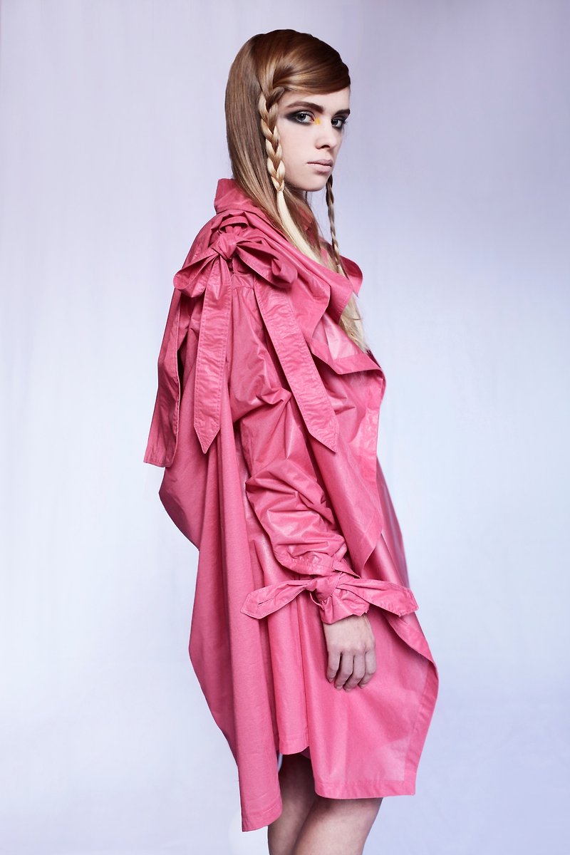 Coat: pink: Italian system - เสื้อสูท/เสื้อคลุมยาว - ผ้าฝ้าย/ผ้าลินิน สีแดง